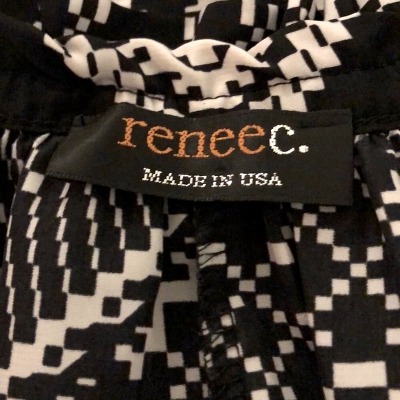 Sleeveless Geometric Black and White V-neck Tank Top Size S - Picture 5 of 6